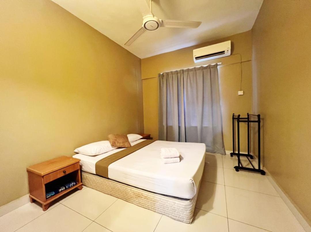 Maya Apartment Bay View Villas Port Dickson Bagian luar foto
