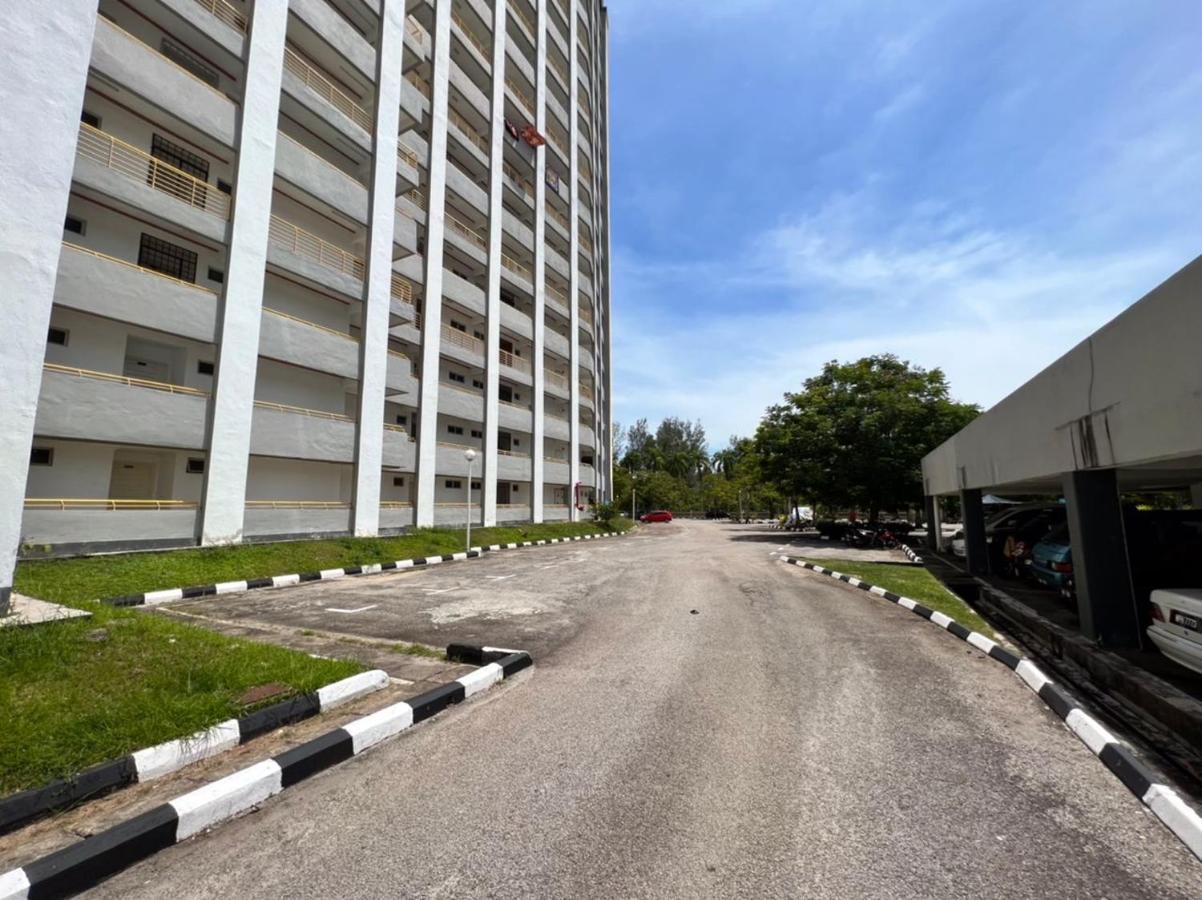 Maya Apartment Bay View Villas Port Dickson Bagian luar foto