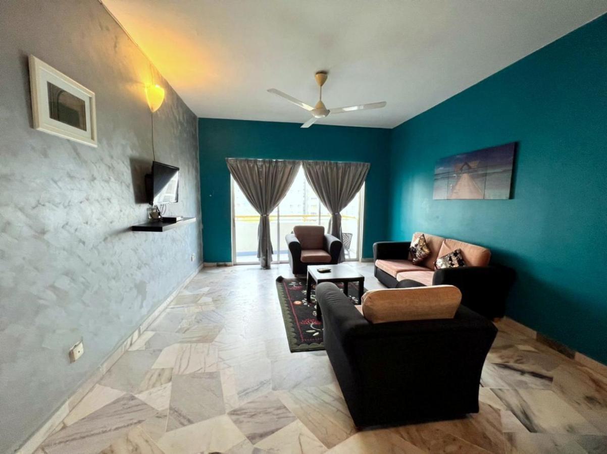 Maya Apartment Bay View Villas Port Dickson Bagian luar foto