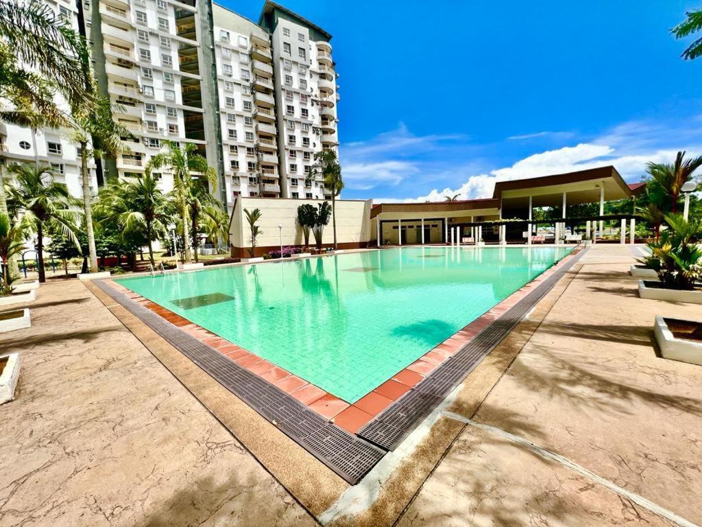 Maya Apartment Bay View Villas Port Dickson Bagian luar foto